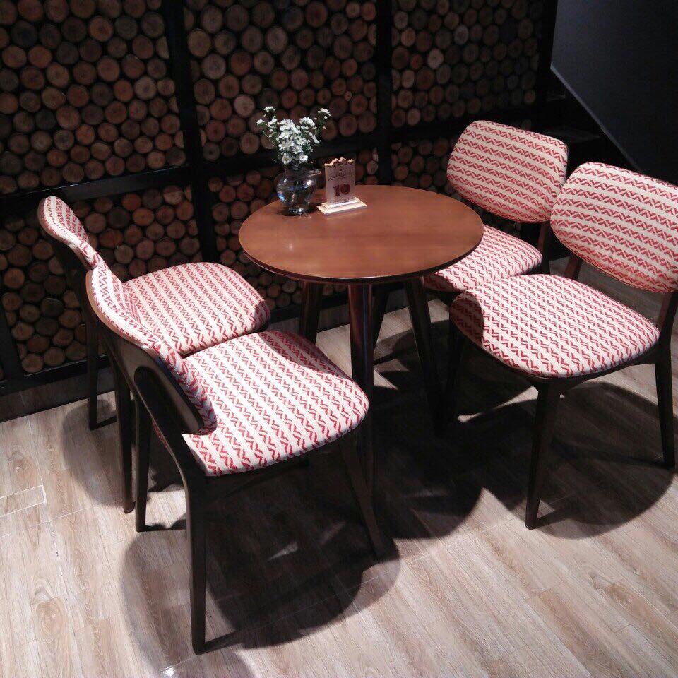 BÀN GHẾ GỖ ĐỦ LOẠI 05