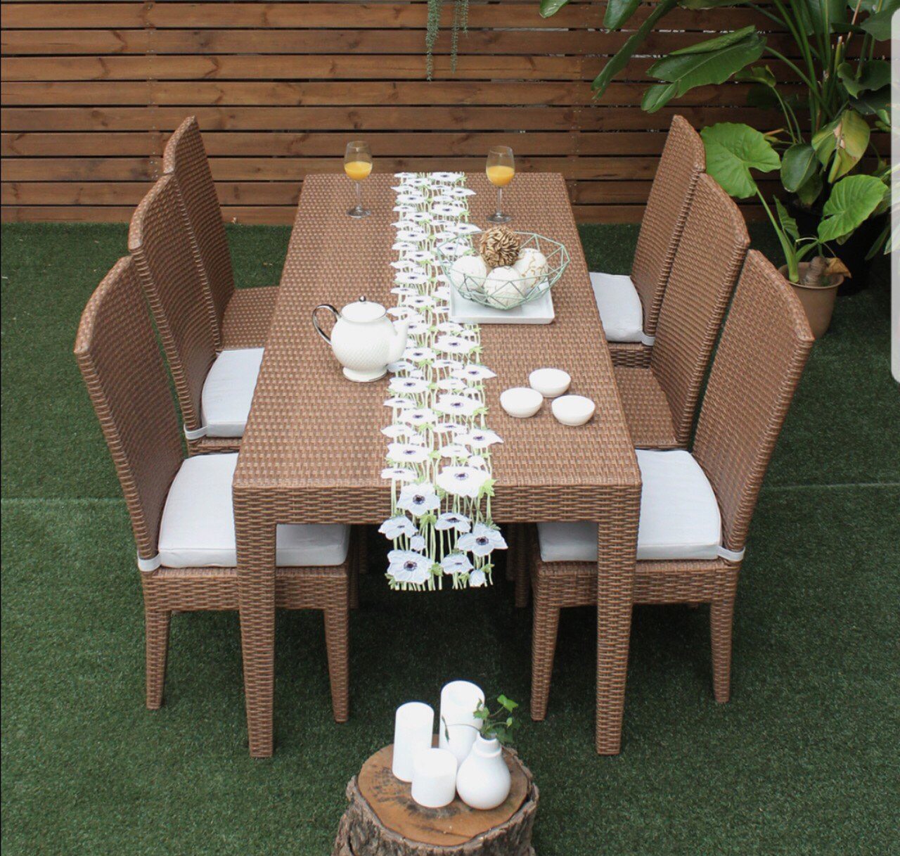 BÀN GHẾ NHỰA GIẢ MÂY 17