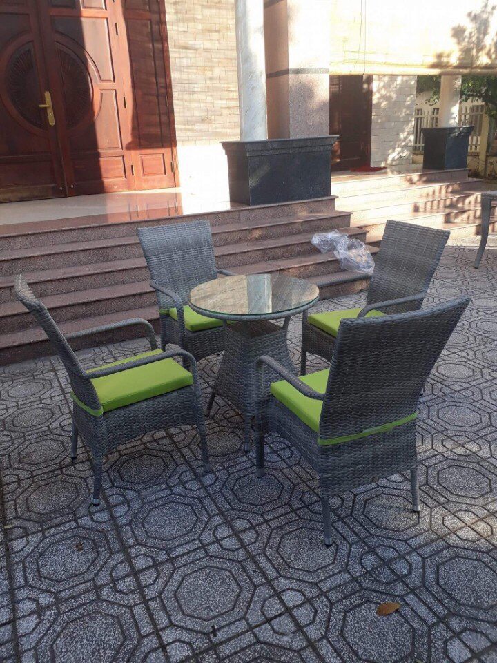 BÀN GHẾ NHỰA GIẢ MÂY 16