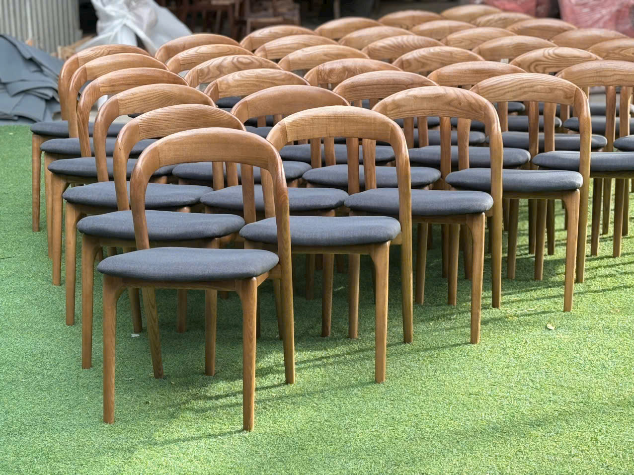 Ghế Cafe Gỗ Neva Bọc Đệm