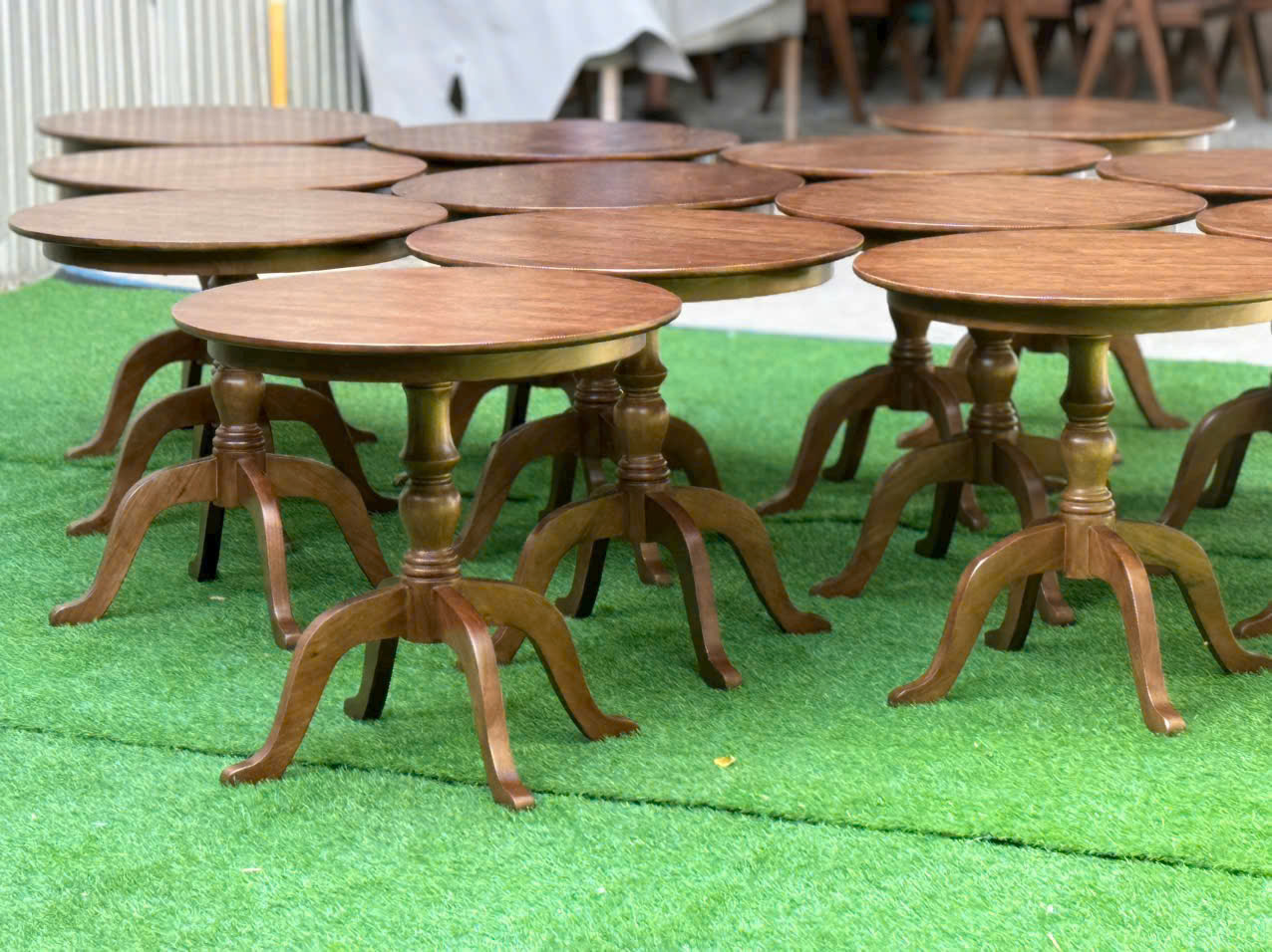 Bàn Gỗ Cafe Nhà Hàng Cổ Điển