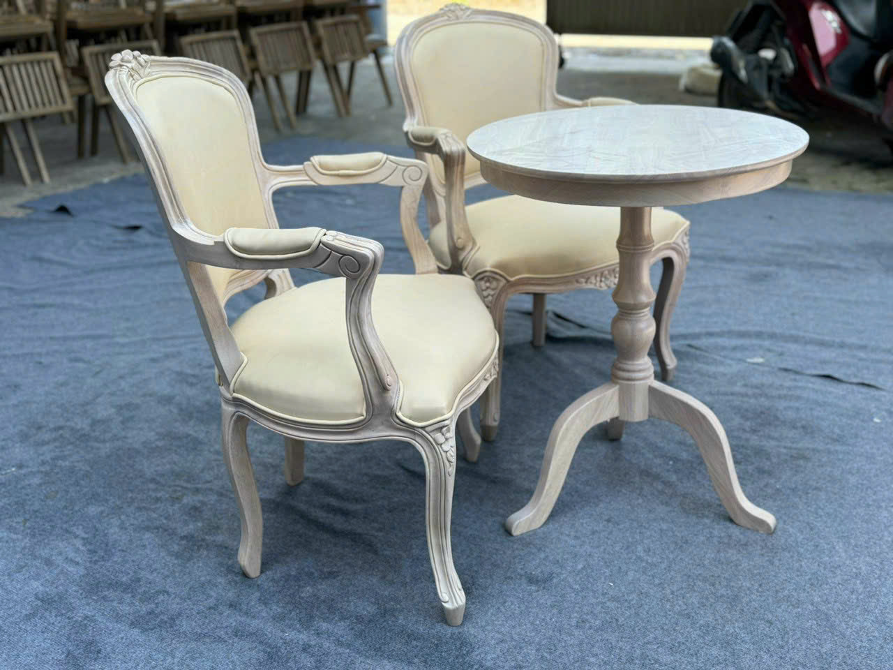 bàn ghế nhà hàng khách sạn