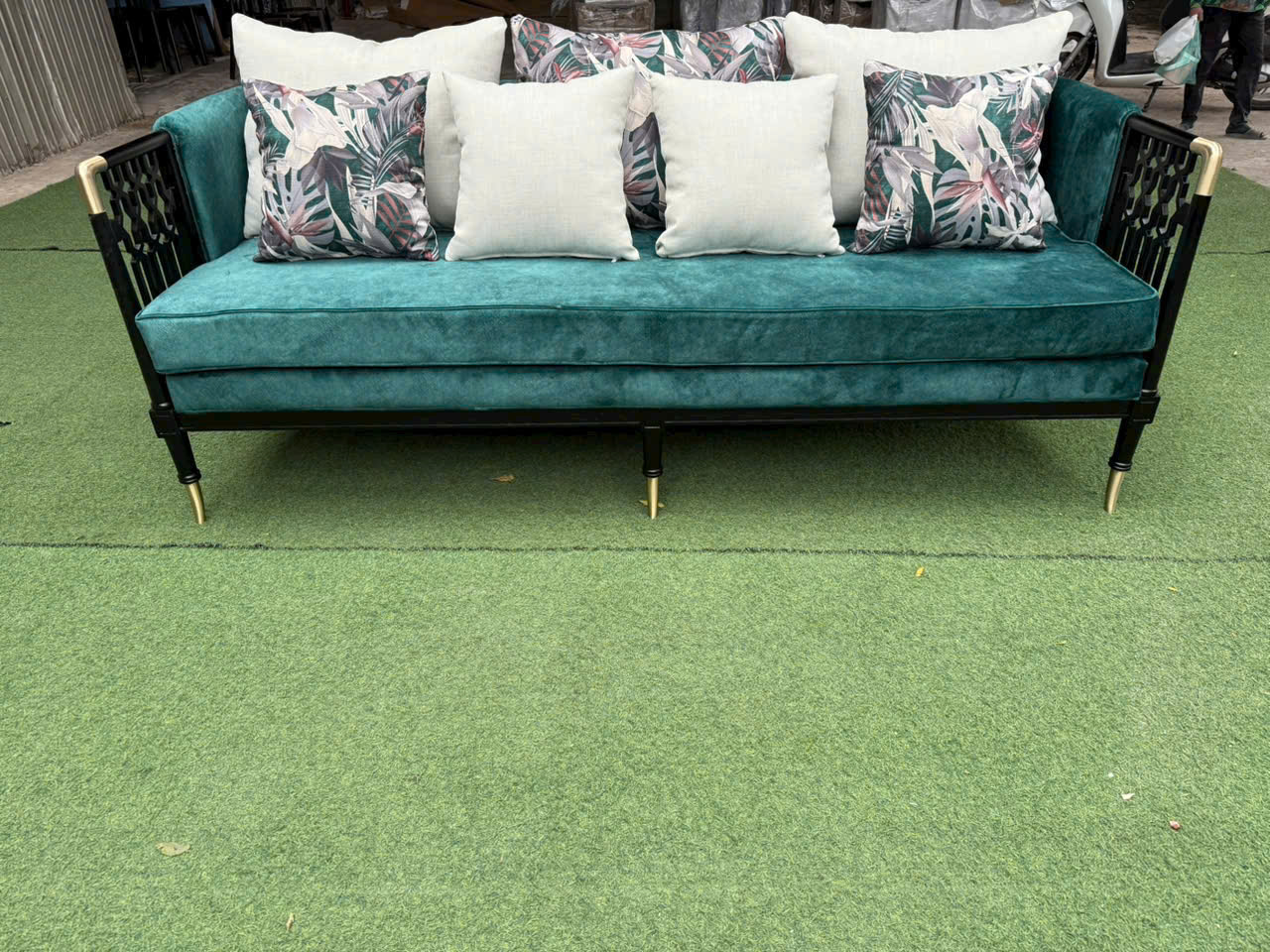 Băng ghế sofa gỗ cao cấp