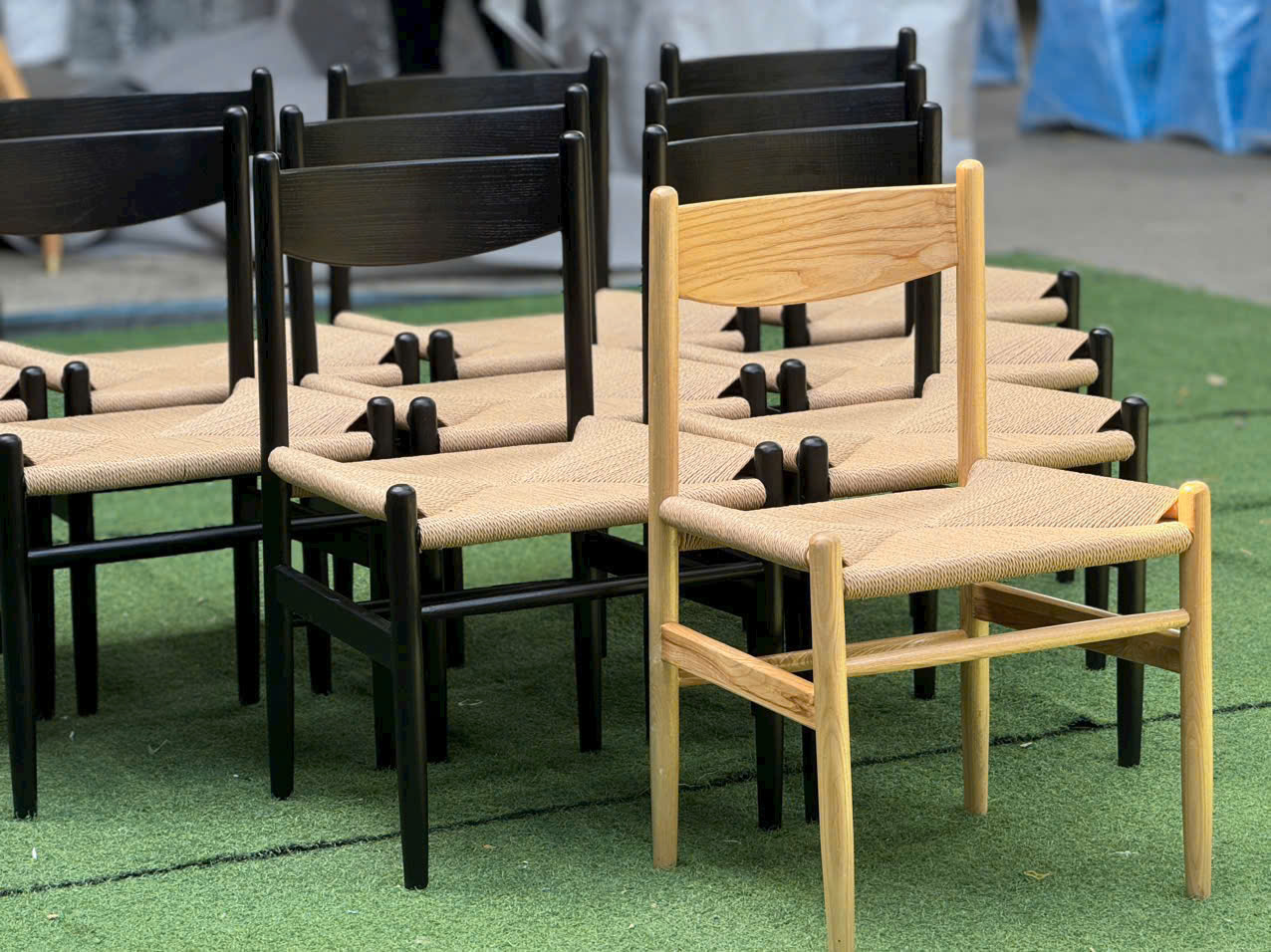 ghế gỗ nhà hàng đan dây