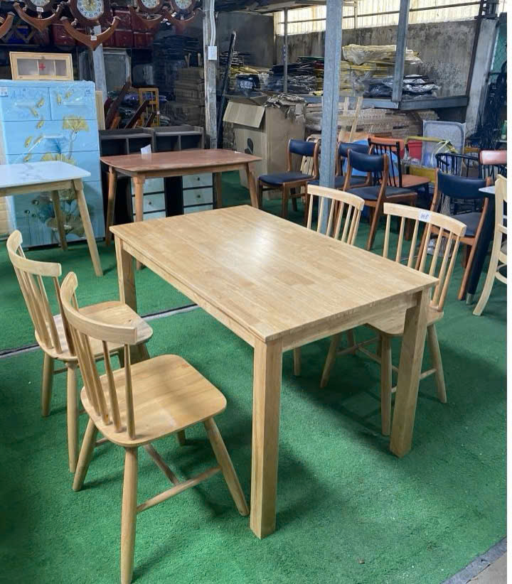 ghế gỗ phòng ăn gia đình