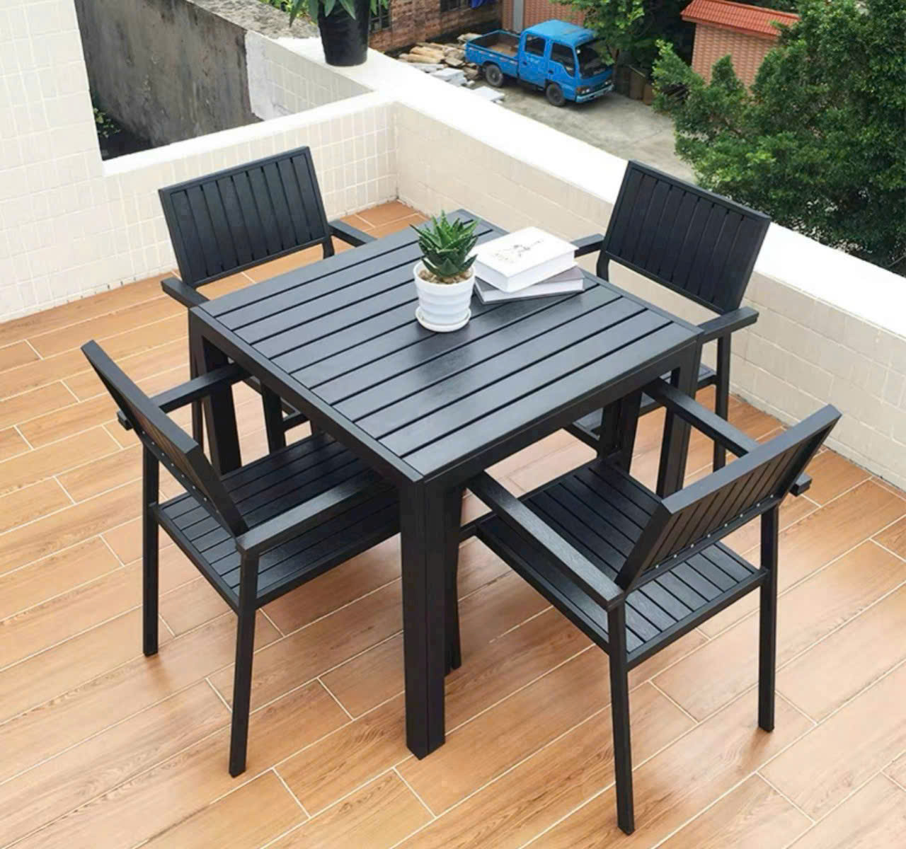 Bàn ghế cafe nhôm đúc sân vườn