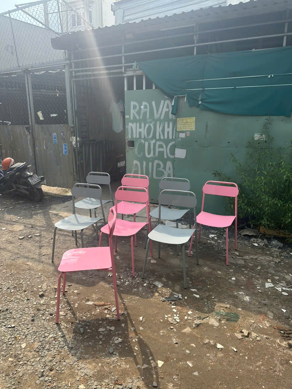 ghế sắt cafe sân vườn