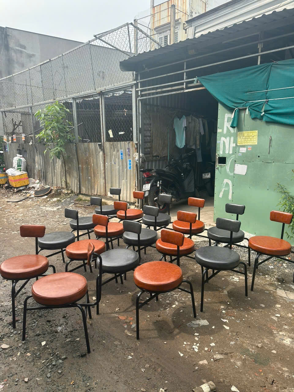 ghế sắt cafe ngoài trời