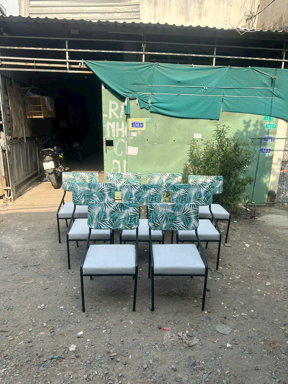 ghế sắt nệm cafe trà sữa