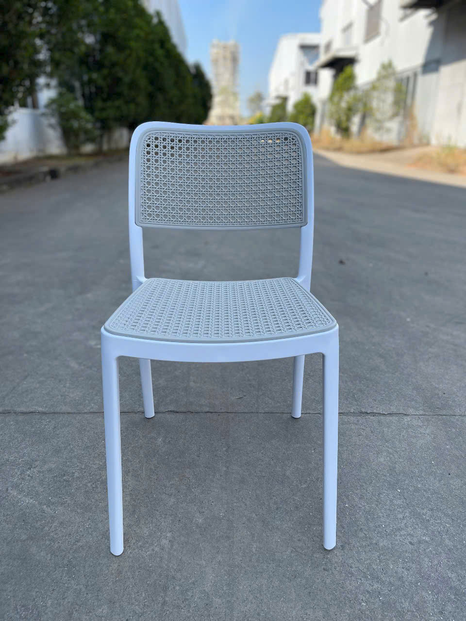 ghế nhựa cafe