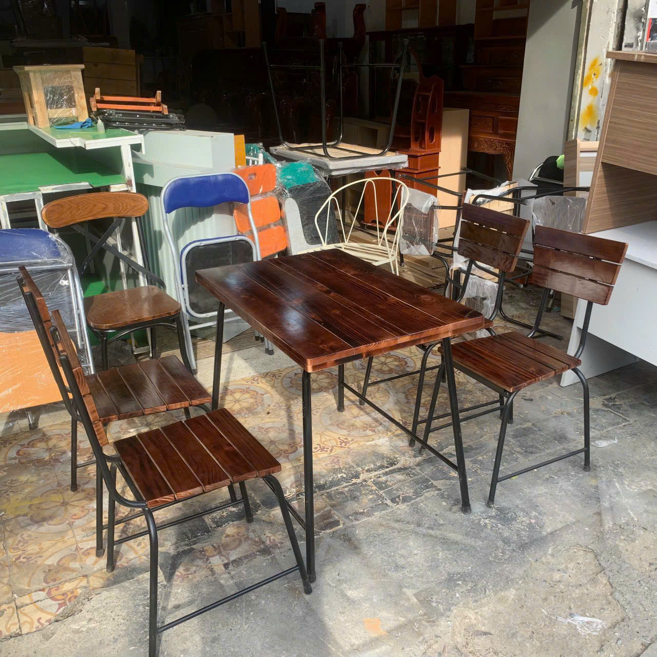 ghế nhà hàng quán ăn