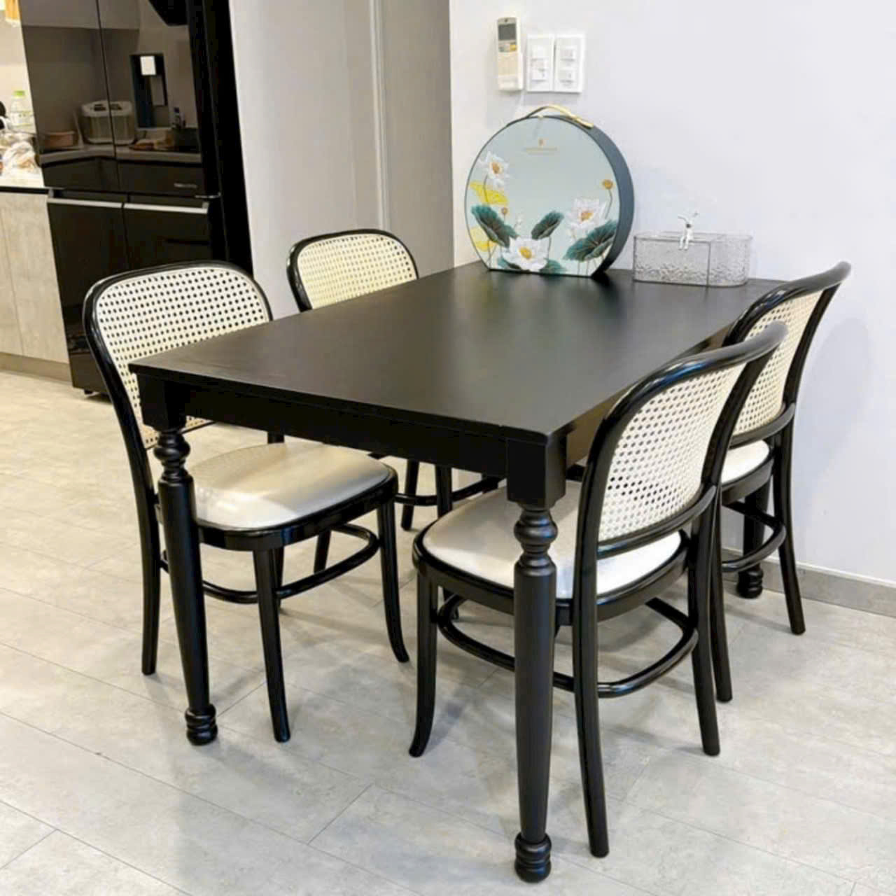 ghế gỗ phòng ăn