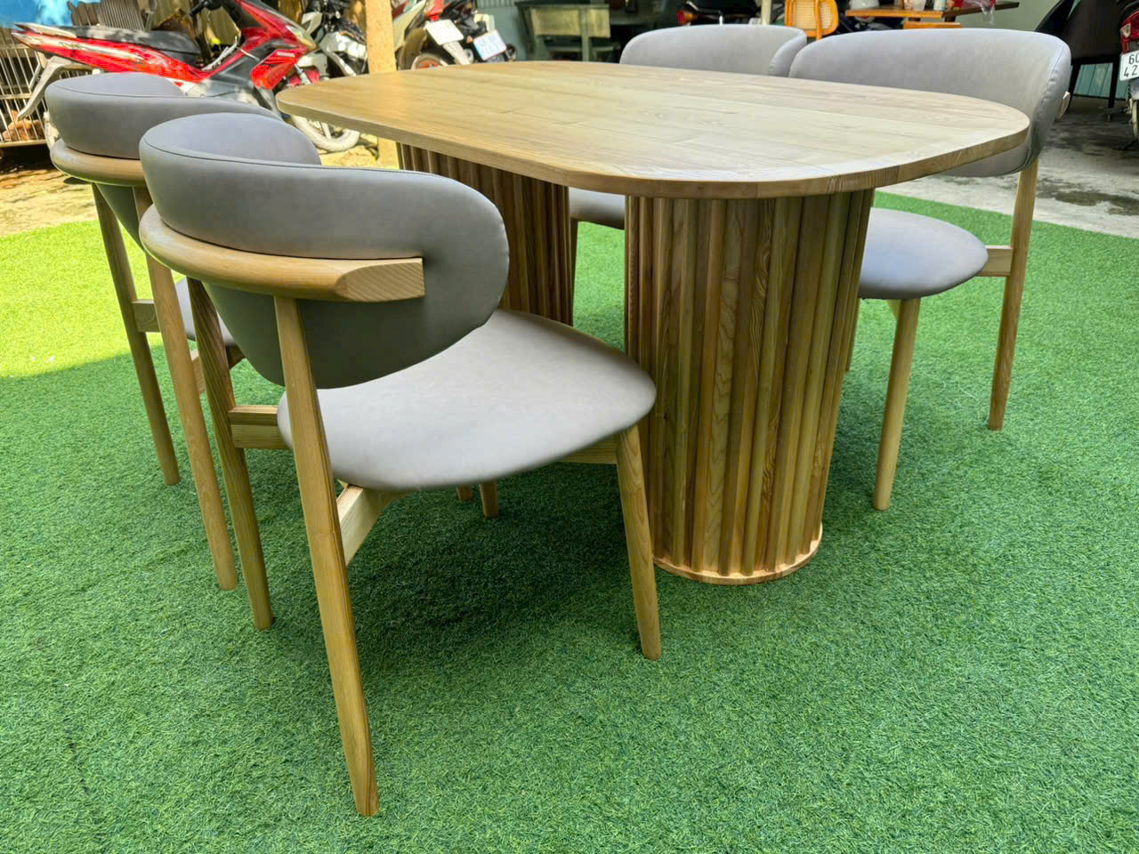 bàn ghế gỗ phòng ăn