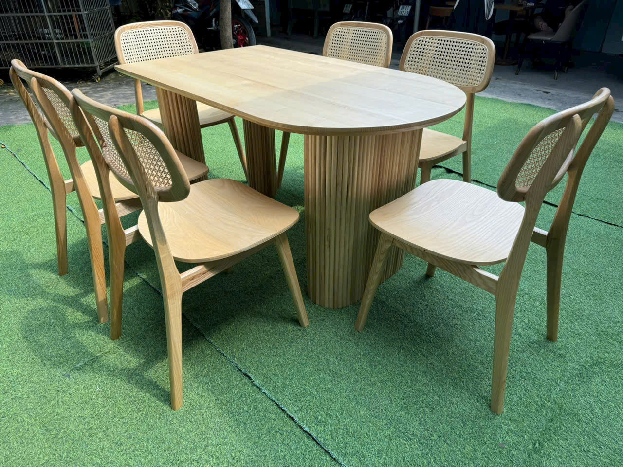 ghế gỗ phòng ăn gia đình